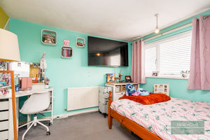 Photo 21- click for photo gallery